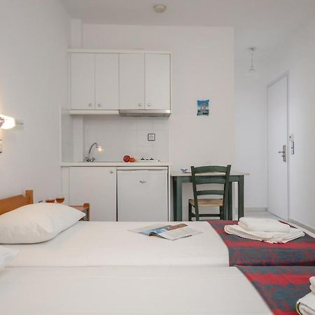 Nostos Studios At Saint George Beach Agios Georgios Chora Naxos Town Naxos City Exterior foto