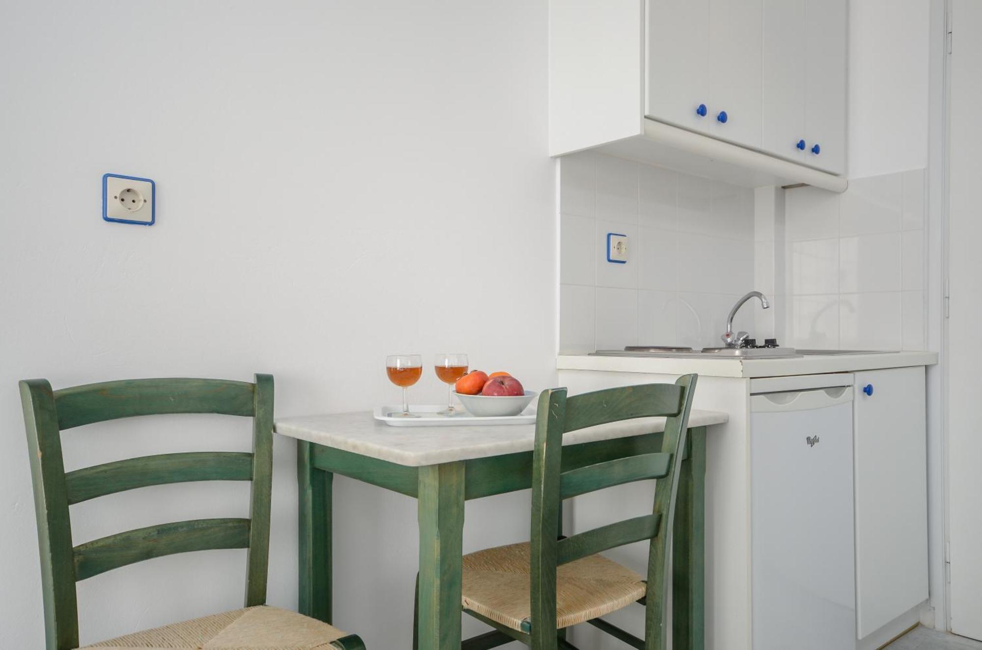 Nostos Studios At Saint George Beach Agios Georgios Chora Naxos Town Naxos City Exterior foto